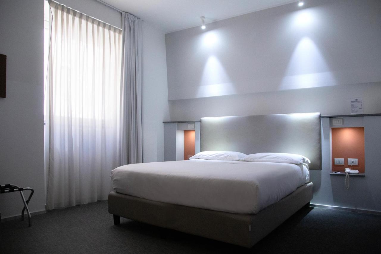 Executive Inn Boutique Hotel Brindisi Ngoại thất bức ảnh